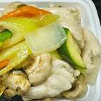 Best Moo Goo Gai Pan 蘑菇鸡片 in Brookville, IN
