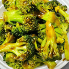 Best Broccoli with Garlic Sauce 鱼香芥兰 in Brookville, IN